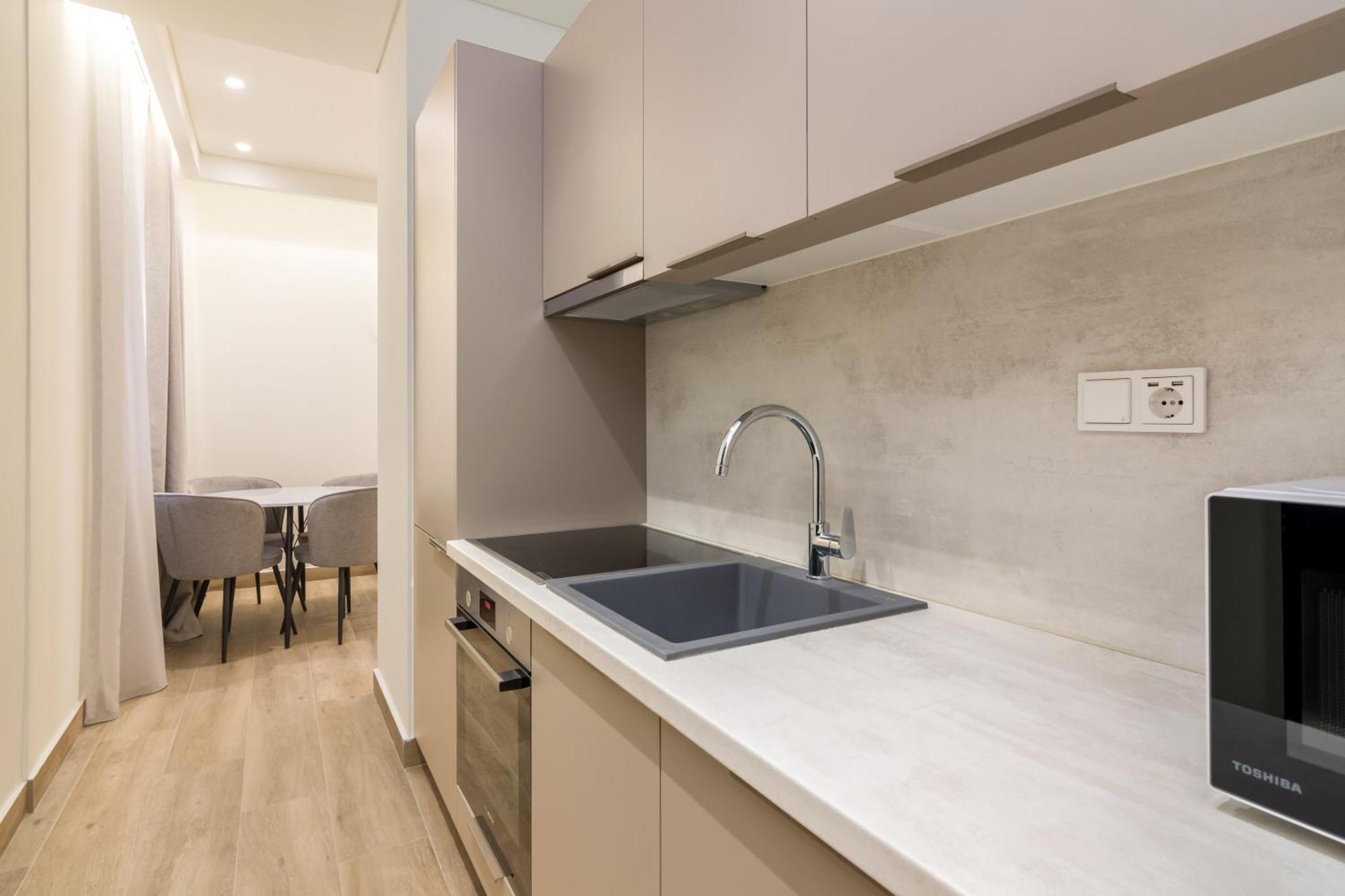 Socrates Fully Equipped Apartments With Unique Design Atenas Exterior foto