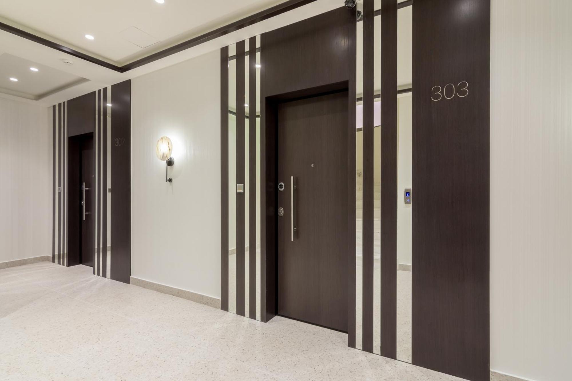 Socrates Fully Equipped Apartments With Unique Design Atenas Exterior foto