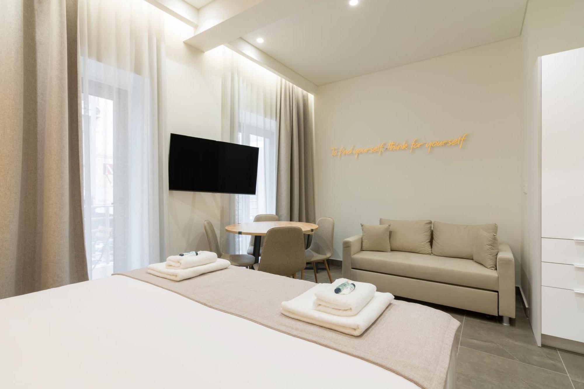 Socrates Fully Equipped Apartments With Unique Design Atenas Exterior foto