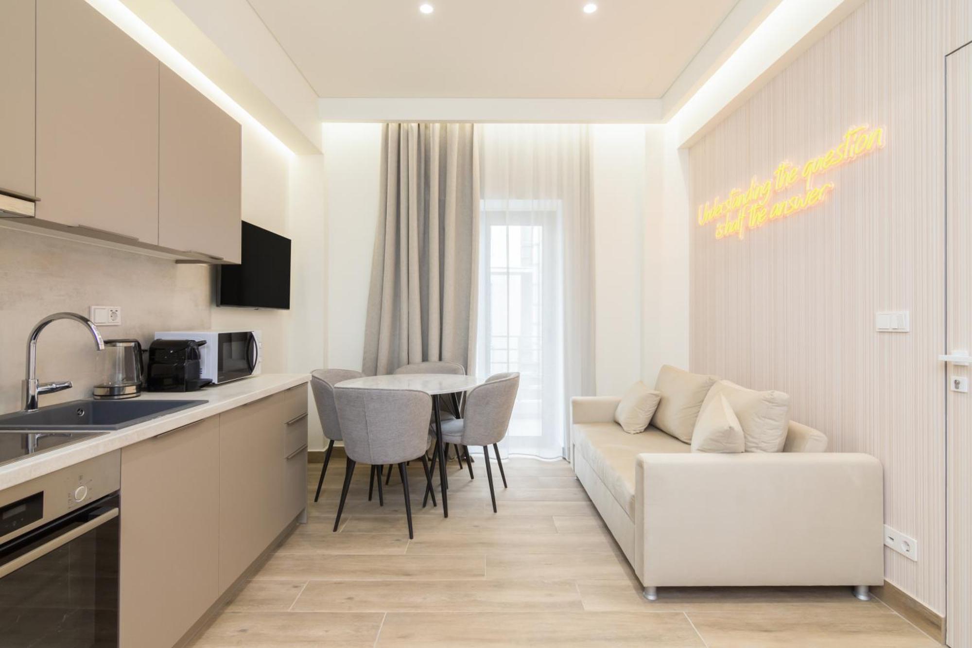 Socrates Fully Equipped Apartments With Unique Design Atenas Exterior foto