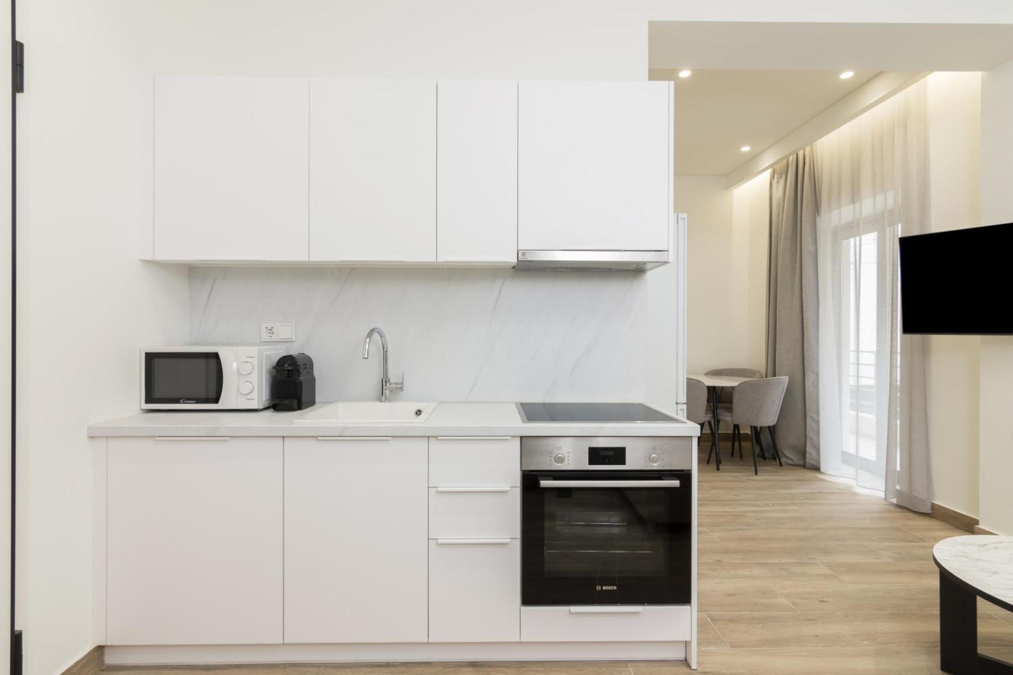 Socrates Fully Equipped Apartments With Unique Design Atenas Exterior foto