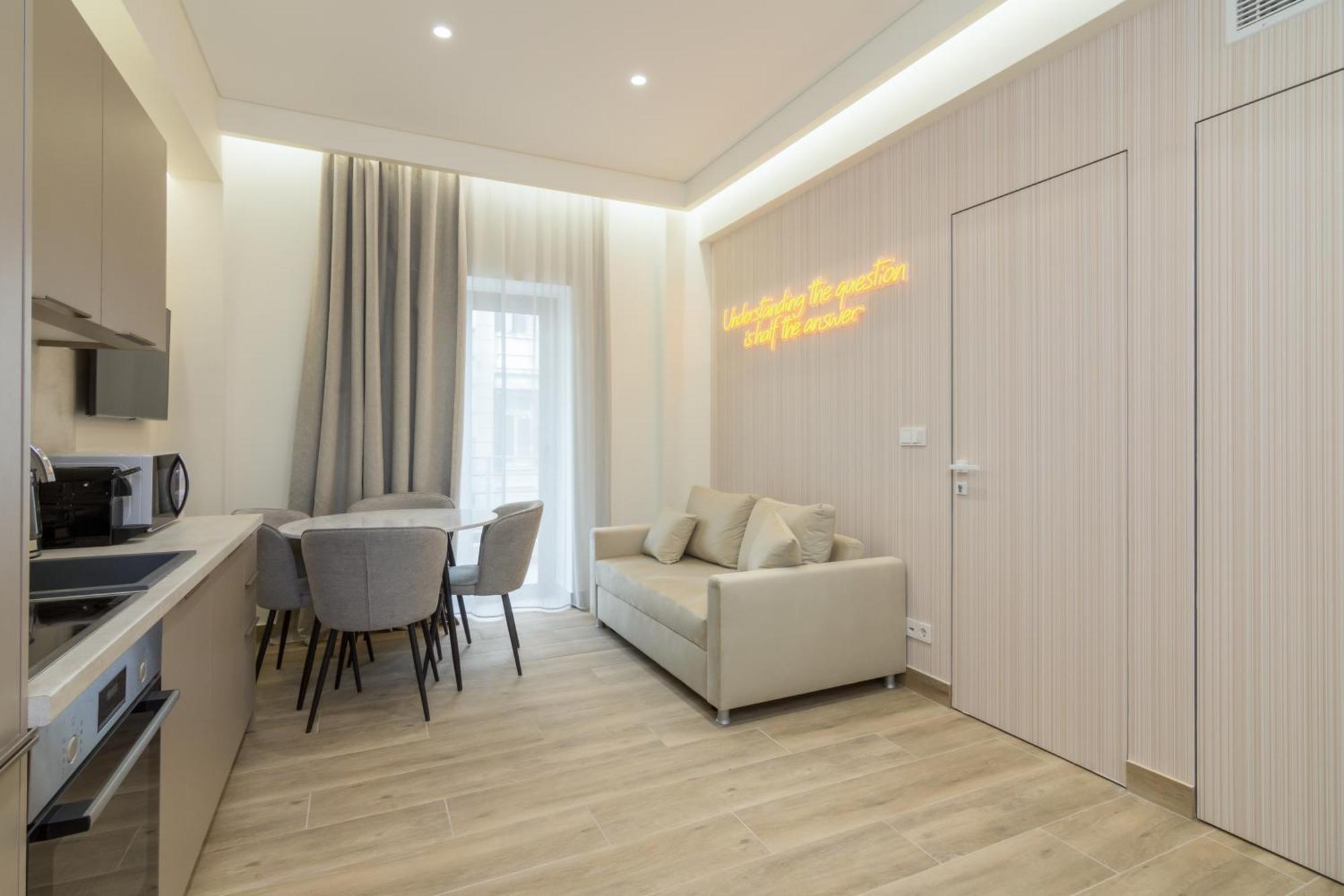 Socrates Fully Equipped Apartments With Unique Design Atenas Exterior foto