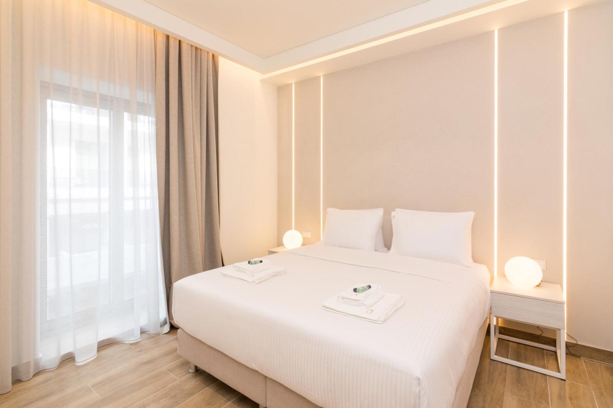 Socrates Fully Equipped Apartments With Unique Design Atenas Exterior foto
