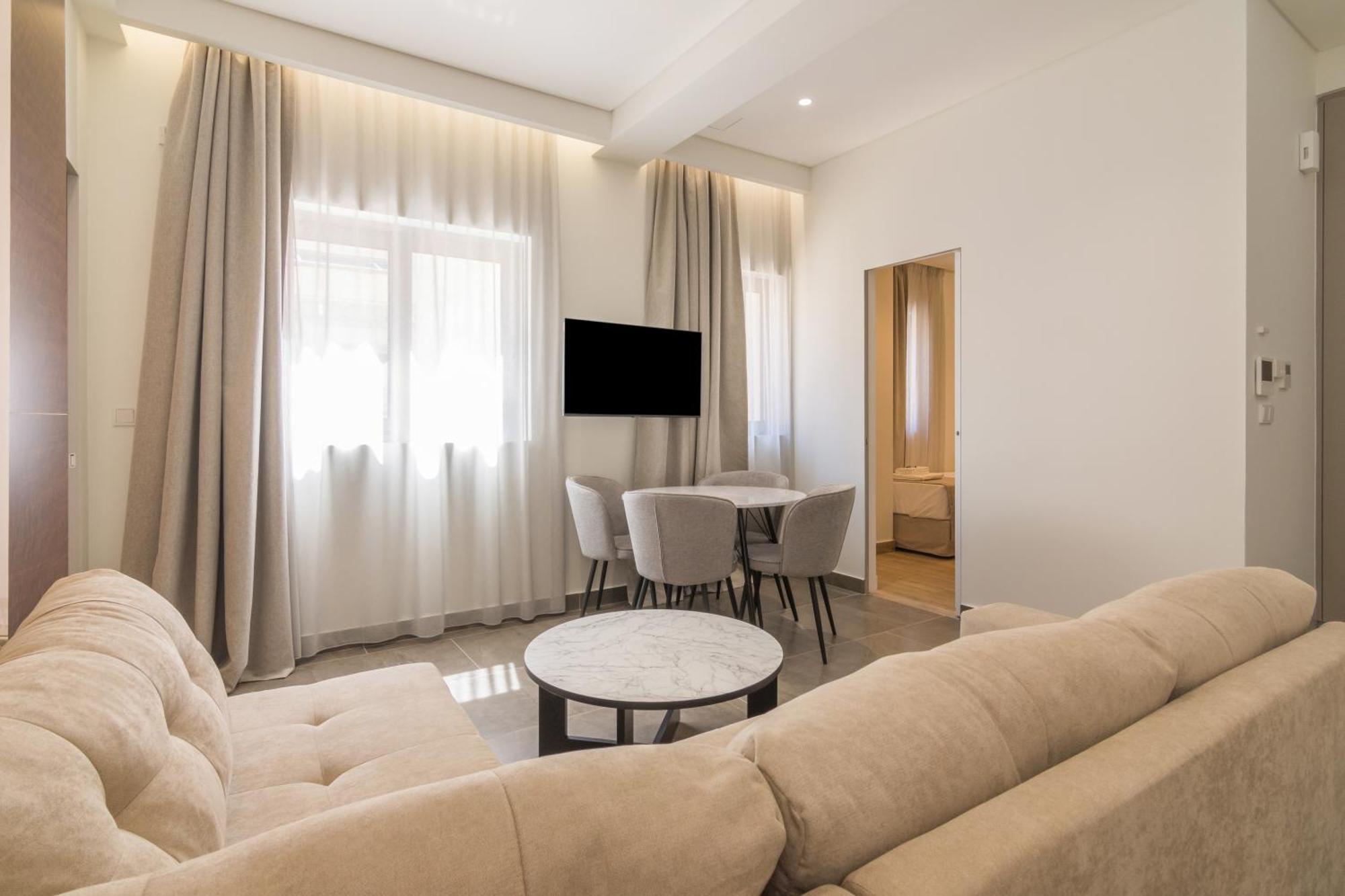 Socrates Fully Equipped Apartments With Unique Design Atenas Exterior foto